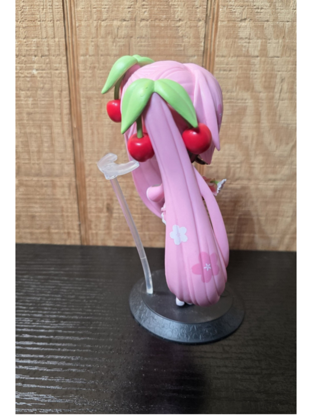 Banpresto Q Posket Sakura Miku Cherry Blossom Ver. Anime Figure PVC Statue - Picture 3 of 4